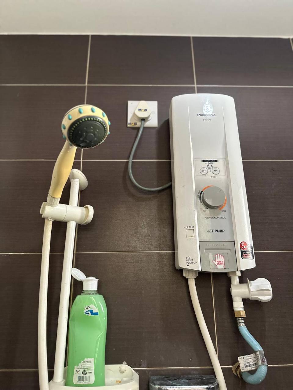 ג'ראנטוט Greenleaf Angsana Homestay מראה חיצוני תמונה